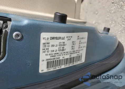 2008 Chrysler Town & Country Limited из США, поврежденный, VIN 2A8HR64X38R134403